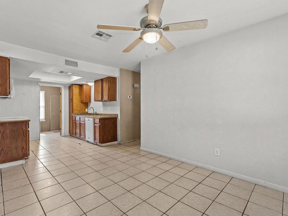 1703 Greyson DR, Round Rock TX 78664