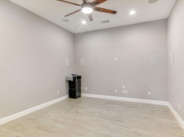 216 Canyon View RD, Georgetown TX 78628
