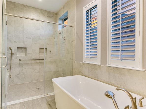 216 Canyon View RD, Georgetown TX 78628