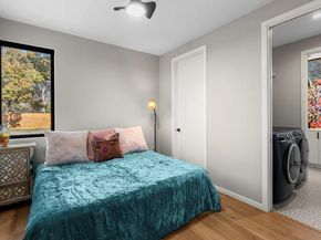 7525 Delafield LN B, Austin TX 78752