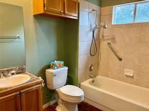 18611 Staghorn DR, Point Venture TX 78645