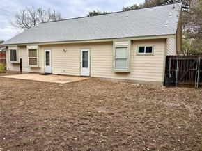 18611 Staghorn DR, Point Venture TX 78645