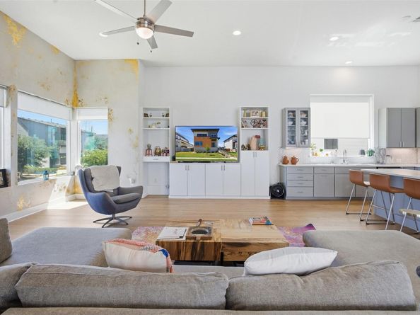 6216 Toscana Ave, Austin TX 78724