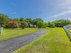 1905 Great Oaks DR, Round Rock TX 78681