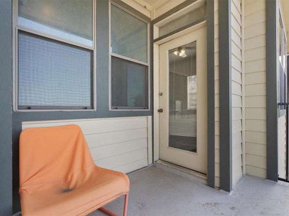 914 W 26th ST 301, Austin TX 78705