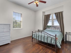 914 W 26th ST 301, Austin TX 78705