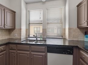 914 W 26th ST 301, Austin TX 78705