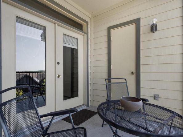914 W 26th ST 301, Austin TX 78705
