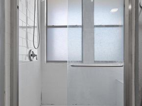 914 W 26th ST 301, Austin TX 78705