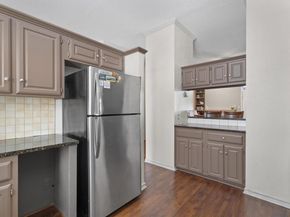 914 W 26th ST 301, Austin TX 78705