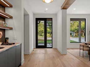 5704 Susie CT, Austin TX 78757