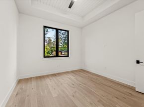 5704 Susie CT, Austin TX 78757