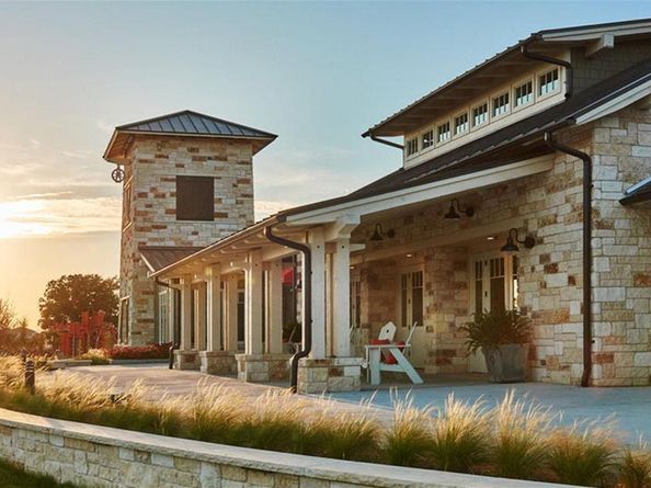 136 La Venta LOOP, Liberty Hill TX 78642