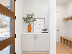 5514 Montview ST, Austin TX 78756