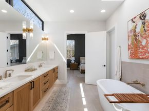 5514 Montview ST, Austin TX 78756