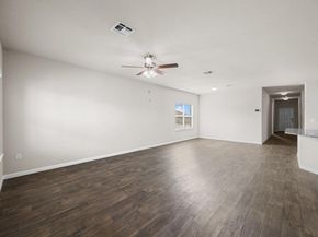 10801 Defender TRL, Austin TX 78754