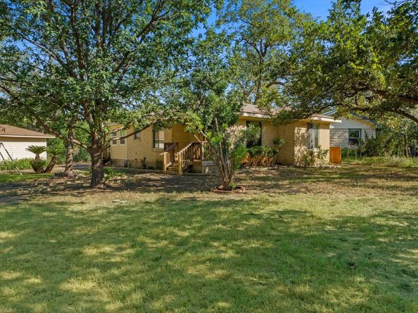 1310 Harriet CT, Austin TX 78756