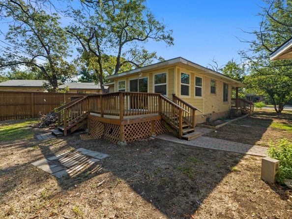 1310 Harriet CT, Austin TX 78756