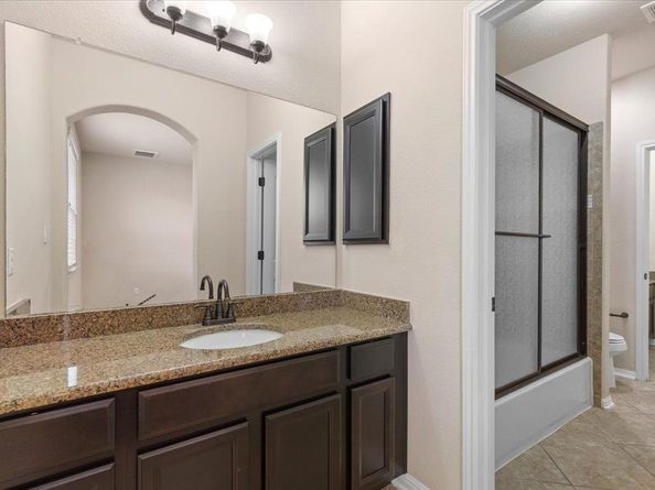 302 N Frontier LN, Cedar Park TX 78613