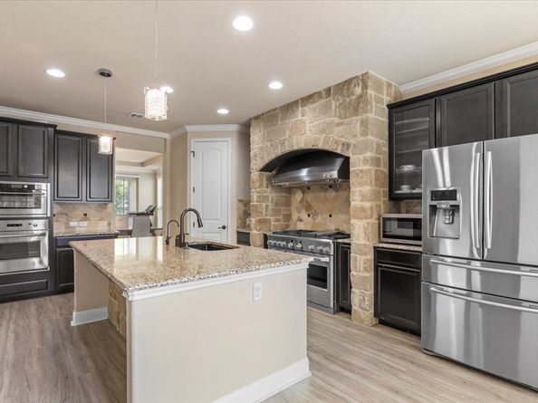 302 N Frontier LN, Cedar Park TX 78613