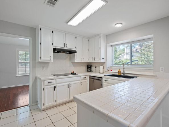 12601 Oro Valley CV, Austin TX 78729