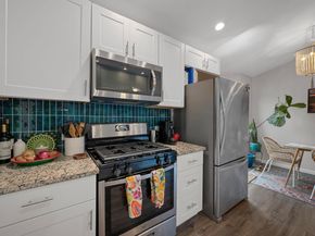 1307 E Saint Johns Ave B, Austin TX 78752