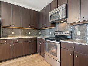 1900 Barton Springs RD 5007, Austin TX 78704