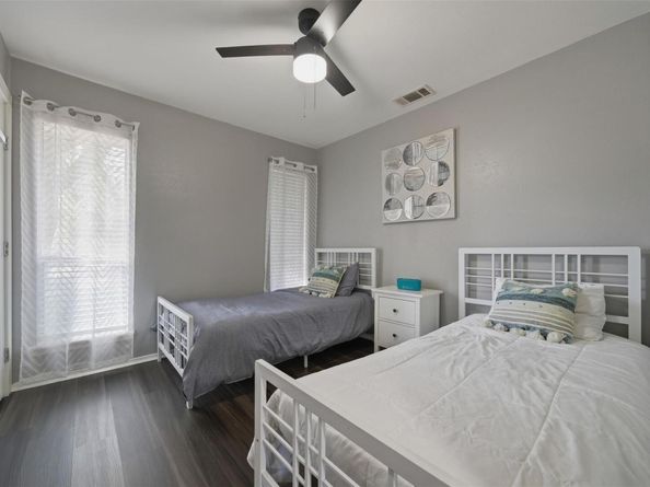 1601 Sagebrush DR, Round Rock TX 78681