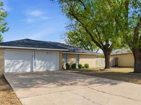 1601 Sagebrush DR, Round Rock TX 78681