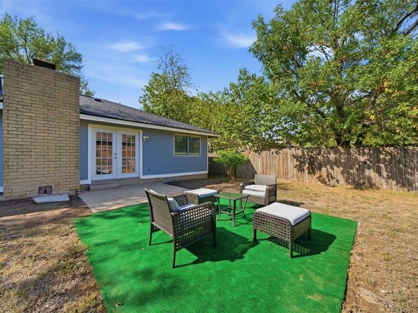 1601 Sagebrush DR, Round Rock TX 78681