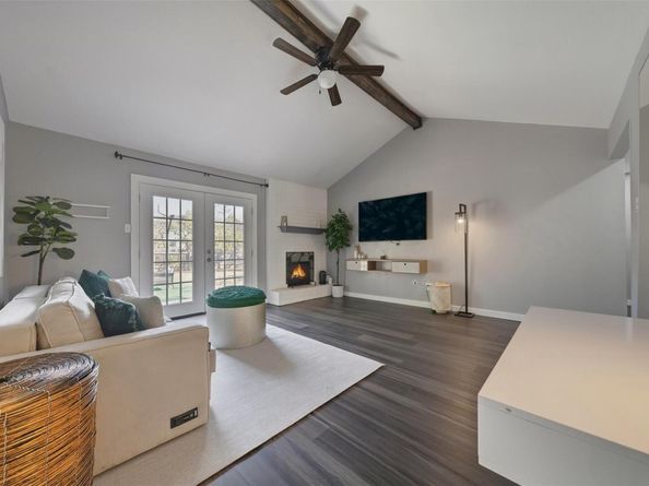 1601 Sagebrush DR, Round Rock TX 78681