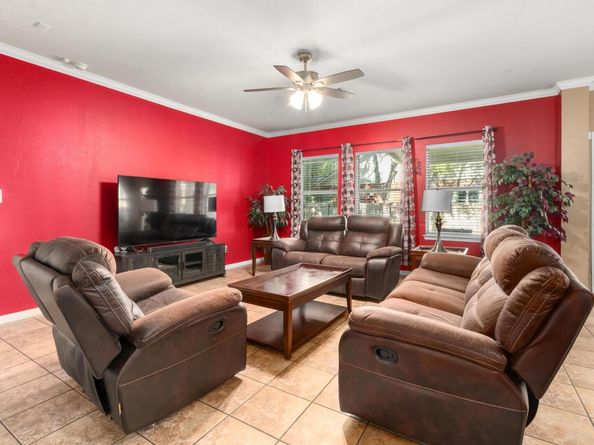 200 Creek Ridge LN, Round Rock TX 78664