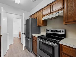 3801 Menchaca RD 6, Austin TX 78704
