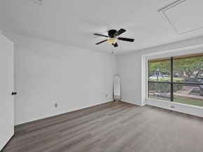 3801 Menchaca RD 6, Austin TX 78704