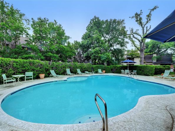 3801 Menchaca RD 6, Austin TX 78704