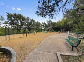 7500 Fireoak DR, Austin TX 78759
