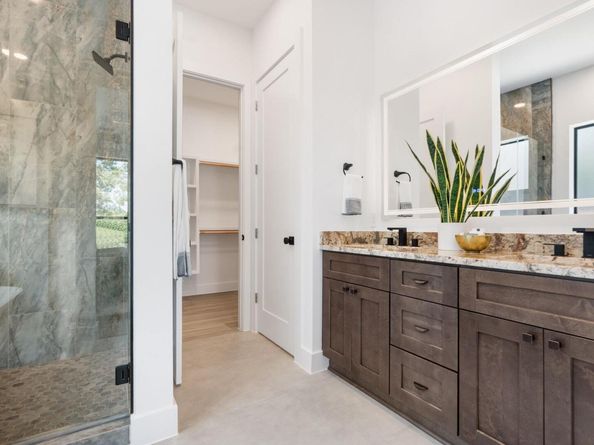 3705 Buckeye DR, Lago Vista TX 78645