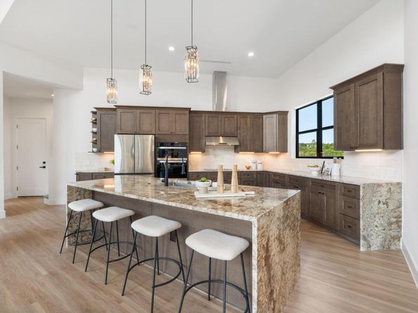 3705 Buckeye DR, Lago Vista TX 78645