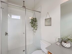 7311 Providence Ave B, Austin TX 78752