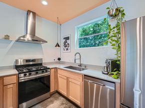 7311 Providence Ave B, Austin TX 78752
