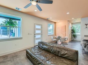 7311 Providence Ave B, Austin TX 78752