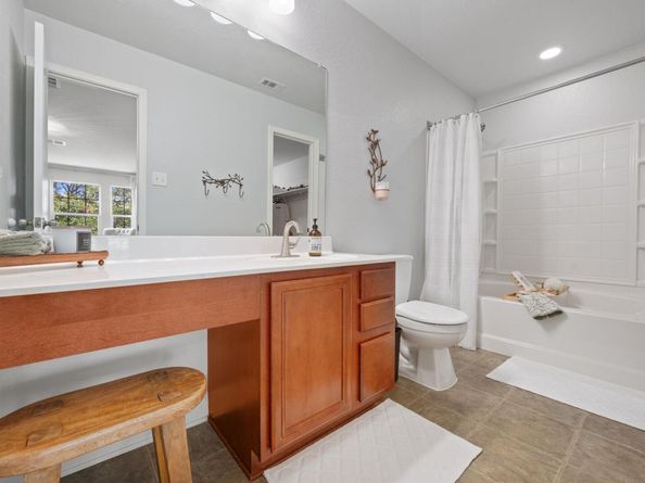 2319 Waizel WAY, Georgetown TX 78626