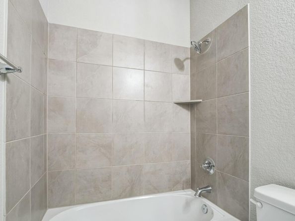 205 Medallion ST, Liberty Hill TX 78642