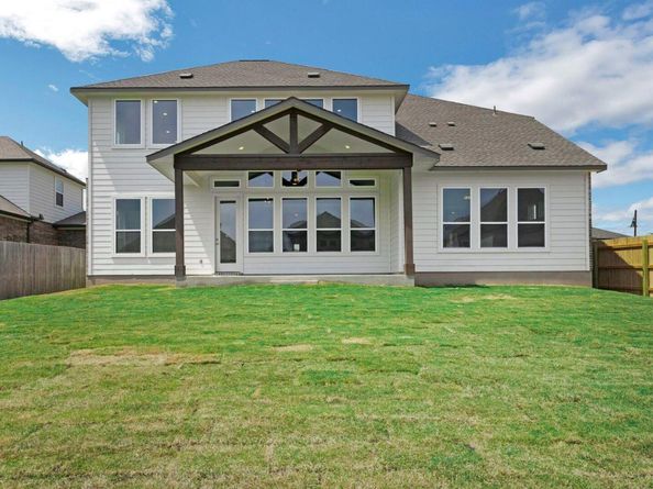 205 Medallion ST, Liberty Hill TX 78642