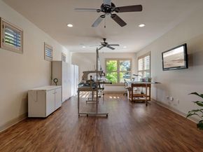 204 Overlook CT, Georgetown TX 78628