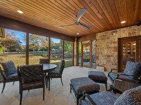 204 Overlook CT, Georgetown TX 78628