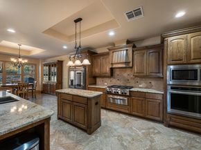 204 Overlook CT, Georgetown TX 78628