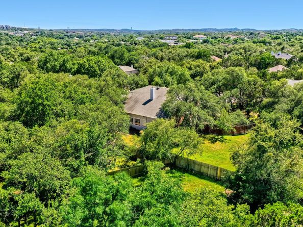 216 Sailors RUN, Lakeway TX 78734