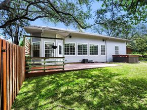 216 Sailors RUN, Lakeway TX 78734