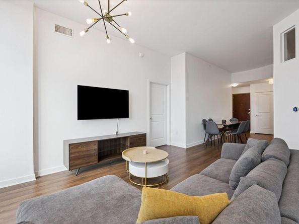 360 Nueces ST 2704, Austin TX 78701